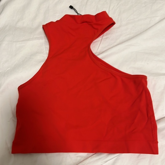 Garage Bold Asymmetrical B.DY Tank - Picture 6 of 6